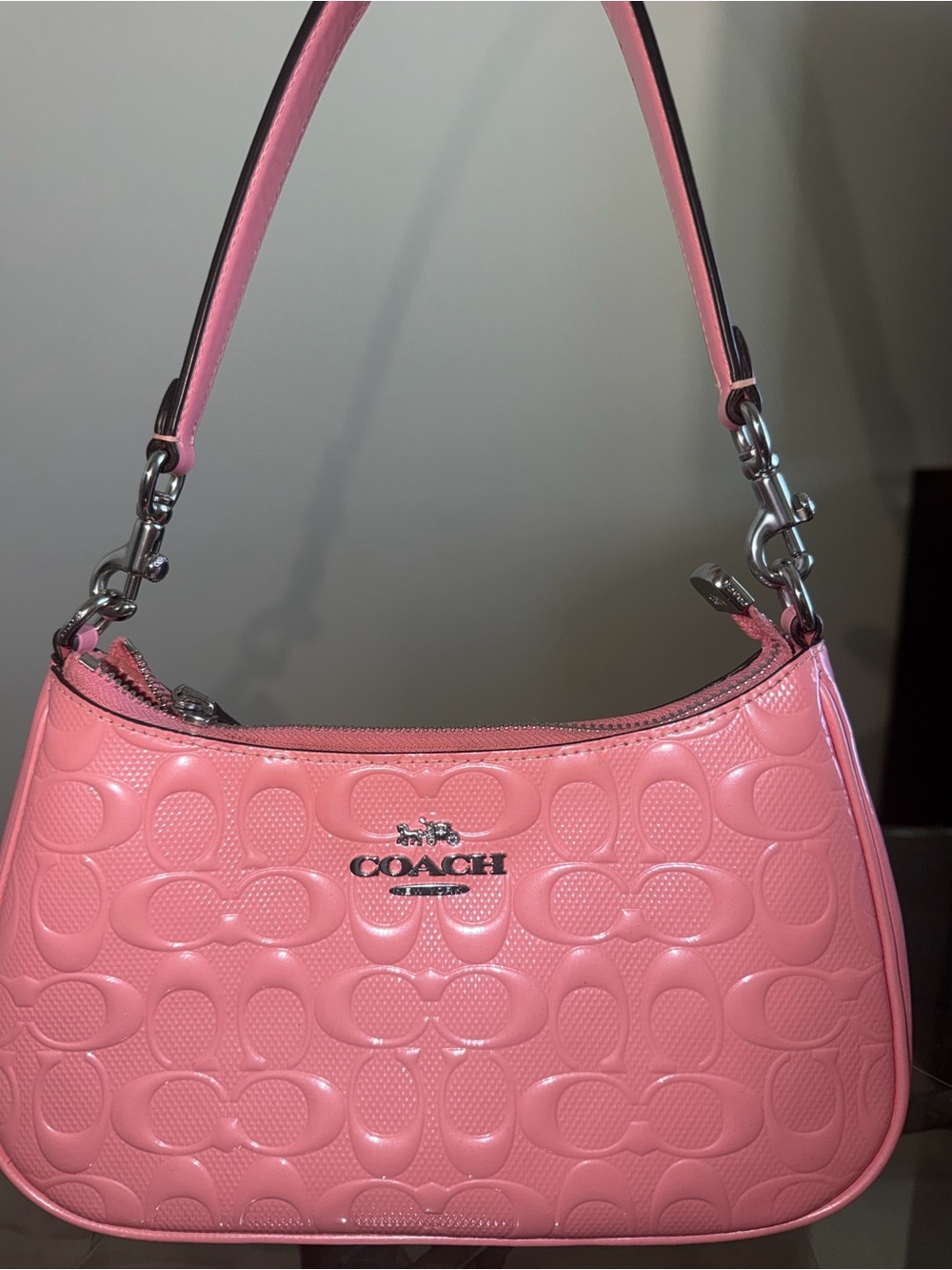 COACH Pink Leather Shoulder Bag